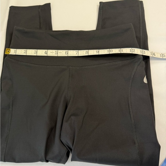 Nike Black Capris Slim Fit Pants - Picture 4 of 8